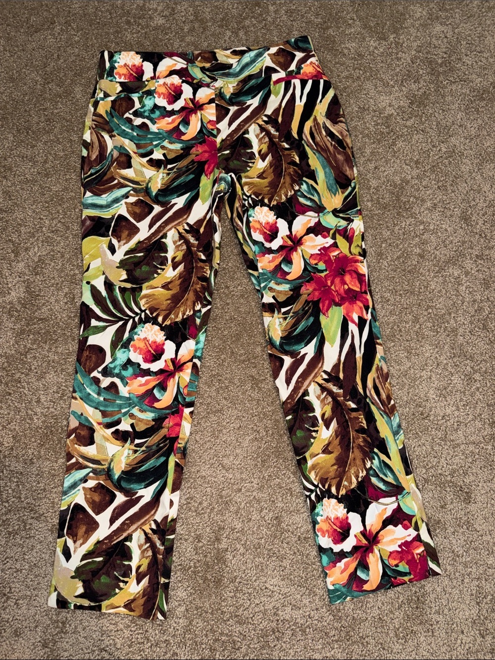 Chico's Brigitte Tropical Floral Ankle Pants - size 0P. B10